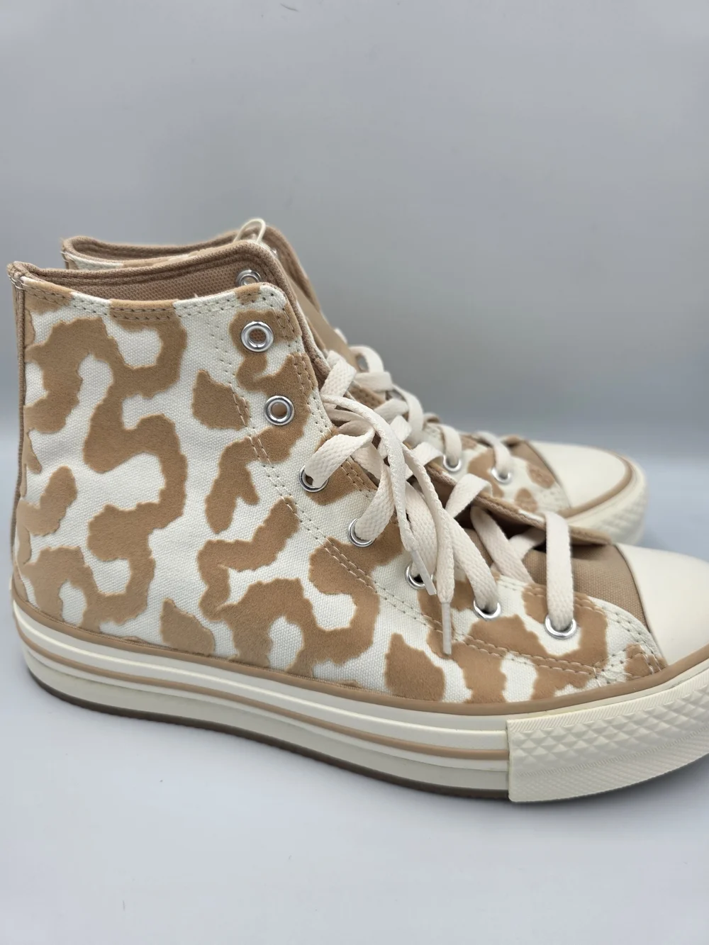 Converse Kids High-Top Sneakers in Warm Quarry